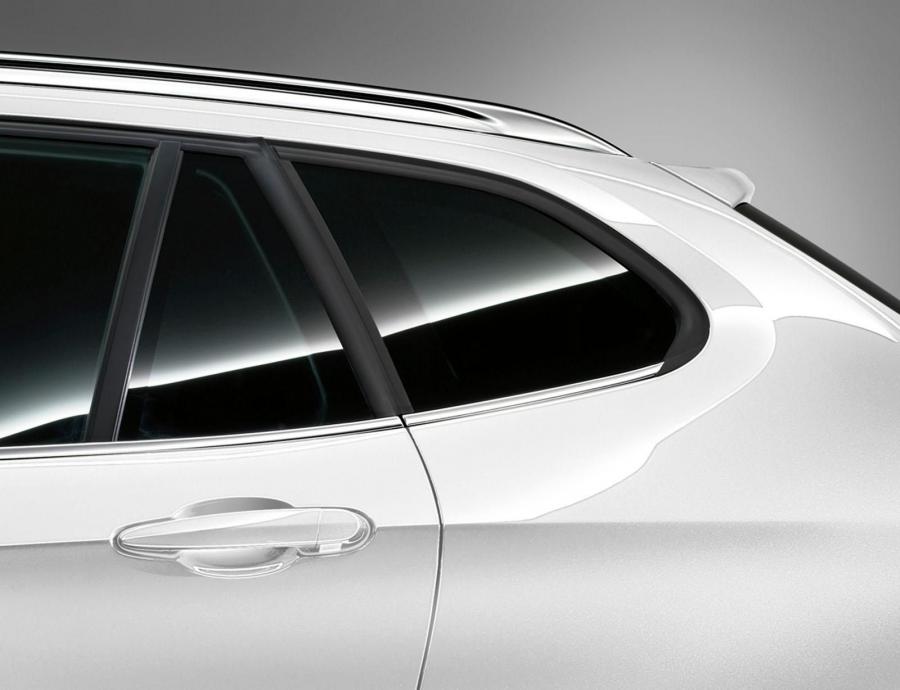  BMW X1 Exclusive Sport Limited Edition 2014 года  (JP) (фото 4 из 10)